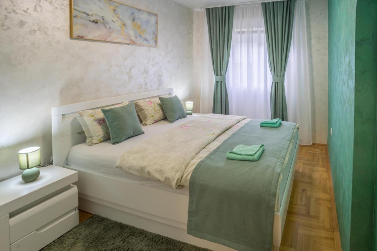 Lux Deluxe Apartment Žabljak Esterno foto