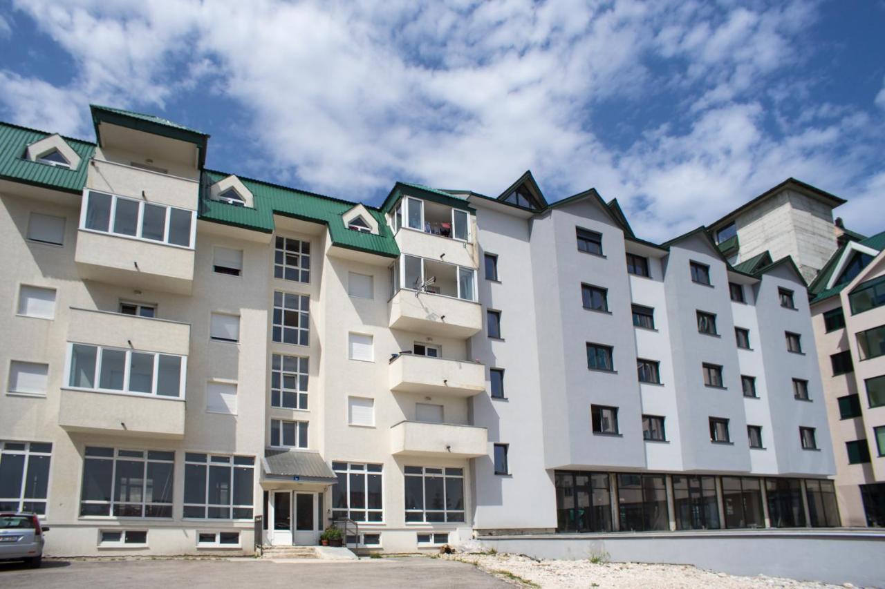 Lux Deluxe Apartment Žabljak Esterno foto